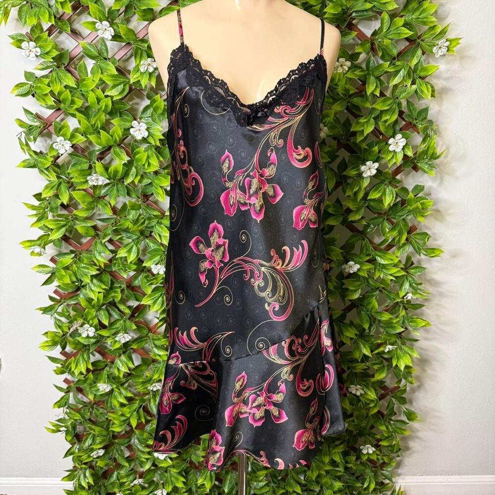 Vintage Delicates Women's Slip Dress